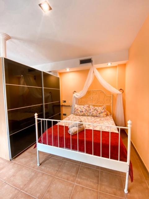 Apartamentos Turisticos Ґраус Екстер'єр фото