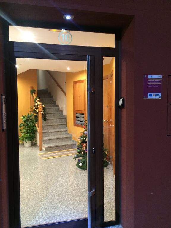 Apartamentos Turisticos Ґраус Номер фото